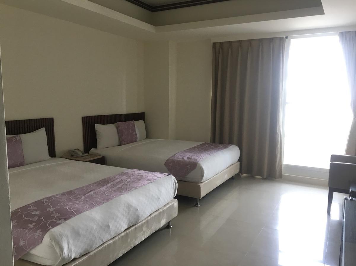Harmony Ocean Hotel Kenting Extérieur photo